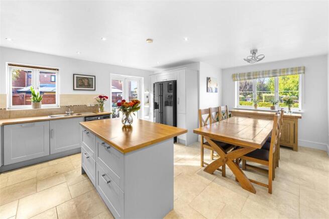 Dining Kitchen