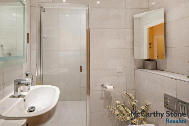 8681768-interior01-800.jpg