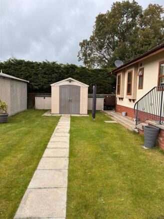 Driveway 2.jpeg