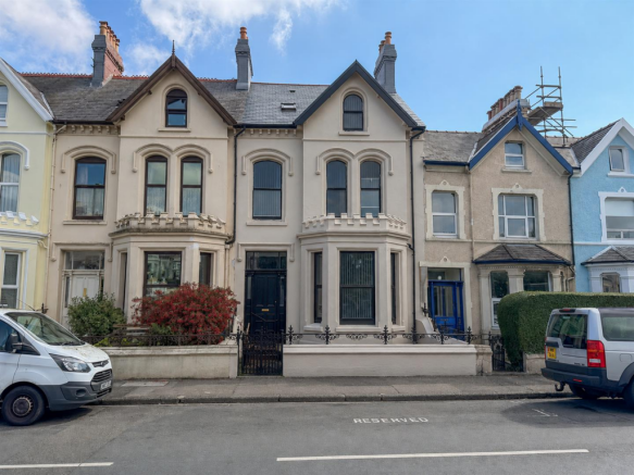 5 Brighton Terrace front.png
