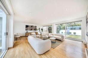 75, Bathgate Road, London SW19 5PQ