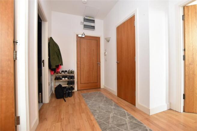 2 bed Apartment for sale Image 7