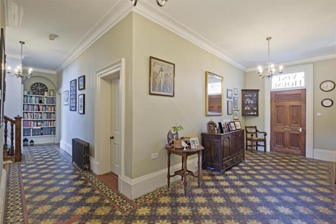 7 bed Character Property for sale Image 6