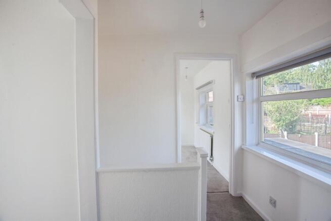 3 bed Terraced for sale Image 9