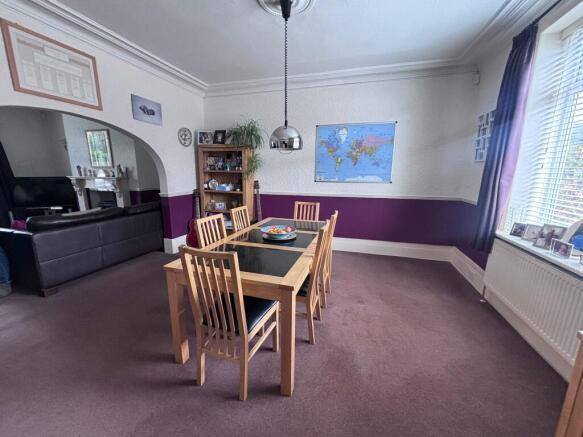 3 bed Semi-Detached for sale Image 6