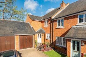 18, Welwyn Hall Gardens, Welwyn AL6 9LF