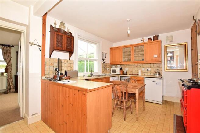 Kitchen/ Breakfast Room