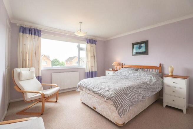 Bedroom 2 (Double)