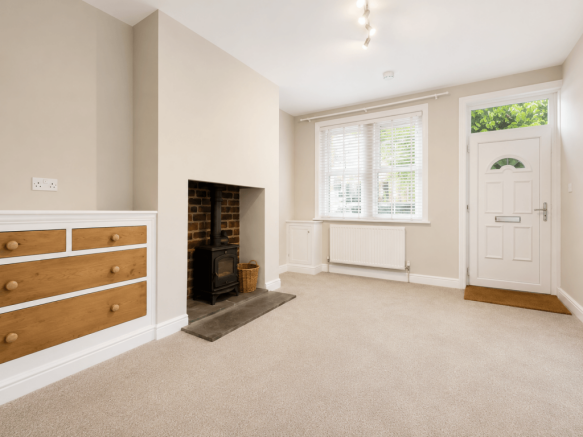 3 bed Terraced to rent Image 4