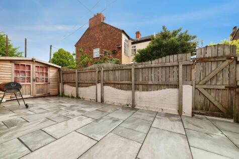 Spring Bank West, Hull