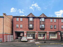 Flat 8, 200 Scott House, Southgate Street, Gloucester GL1 2EZ