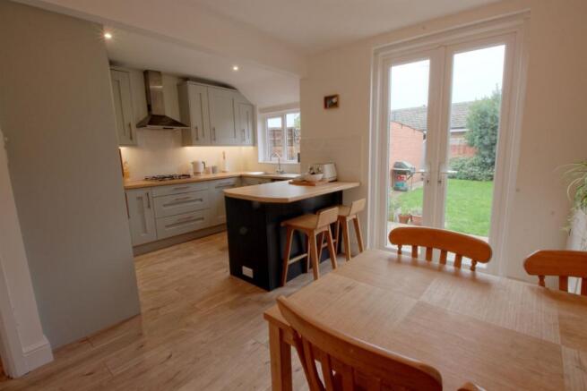 Kitchen 1