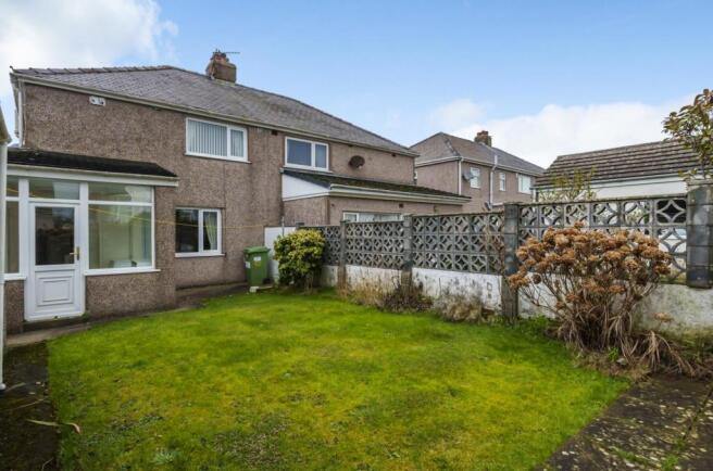 EXTERNALLY - REAR GARDEN