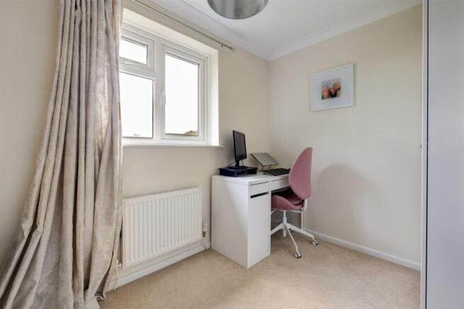 3 Rennes Close, Ashby
