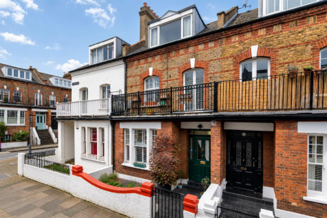 St. Dunstans Road, London, W6