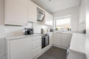 5, Diana Close, South Woodford, London E18 1DH