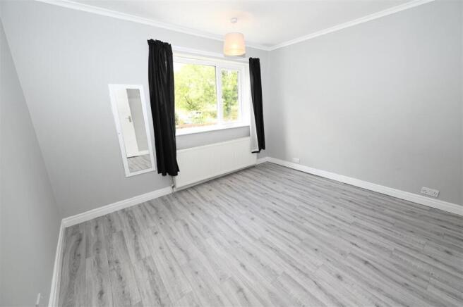 2 bed Detached Bungalow for sale Image 12