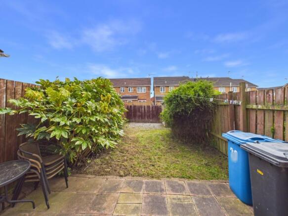 2 bed Semi-Detached for sale Image 9