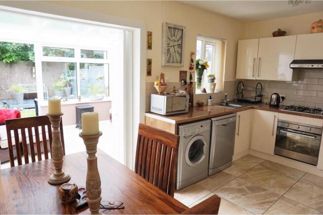 Kitchen / Diner