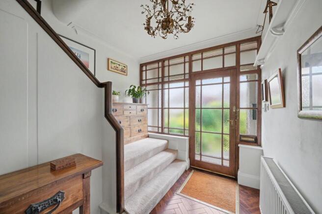 4 bed Semi-Detached for sale Image 5