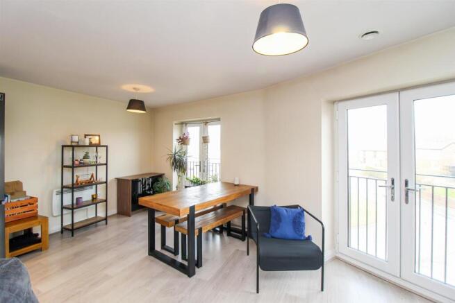1 bed Apartment for sale Image 7