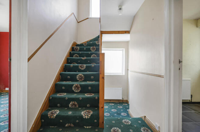 3 bed Semi-Detached for sale Image 7