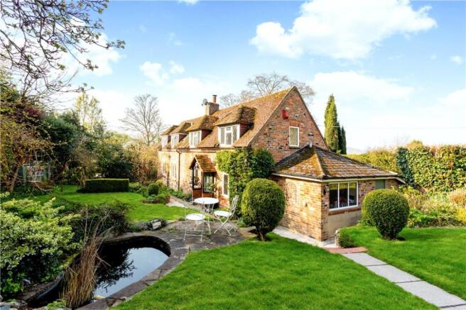 4 Bed For Sale Sn8