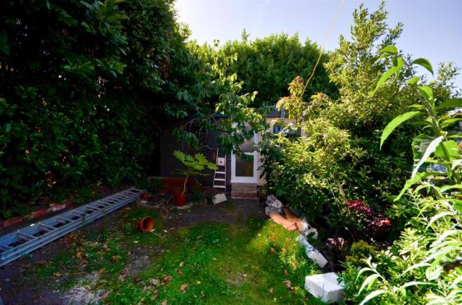 Studio-Summer House.JPG