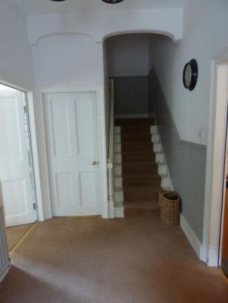 RECEPTION HALLWAY