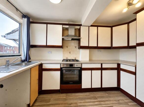 Wimborne Drive, Clifford Park - Kitchen