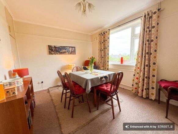 3 bed Semi-Detached for sale Image 4