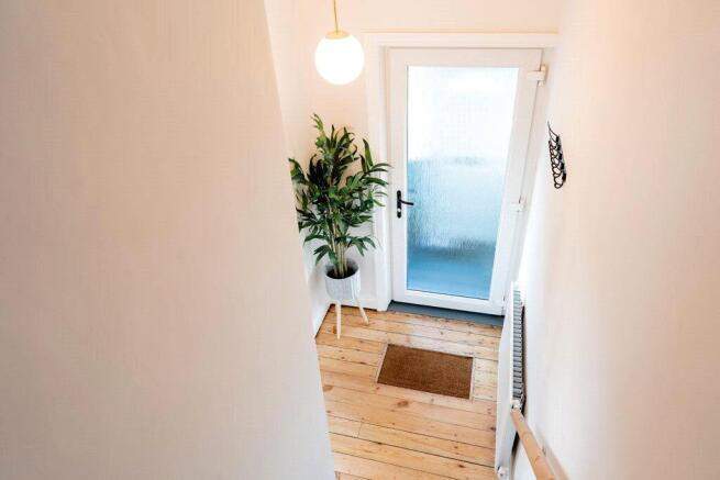 3 bed Terraced for sale Image 11