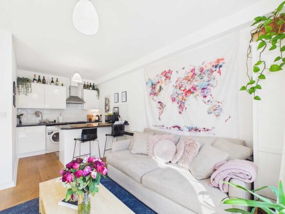 CAM03741G0-PR0154...