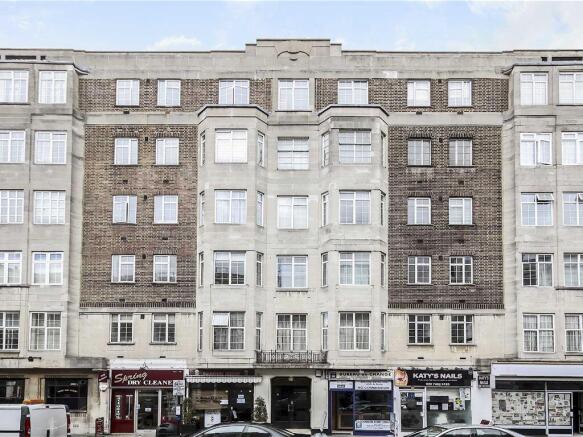 One bedroom Third Floor flat to rent Spring Stree