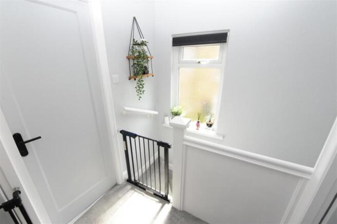 3 bed Semi-Detached for sale Image 10