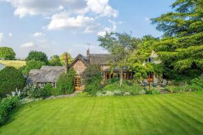 Yew Tree Cottage, Painsend Road, Hanghill, Drayton Beauchamp HP23 6JX