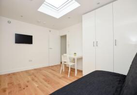 586, Harrow Road, London W10 4NJ