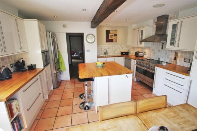 Kitchen / Breakfast
