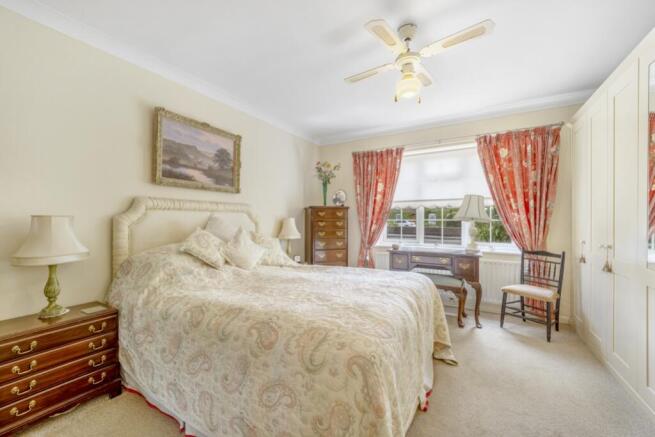 Chridore Cottage (Boston)-23