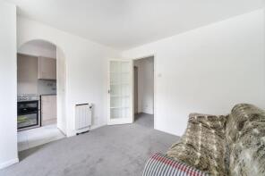 10, 1 Albany Court, Trenmar Gardens, London NW10 6BR