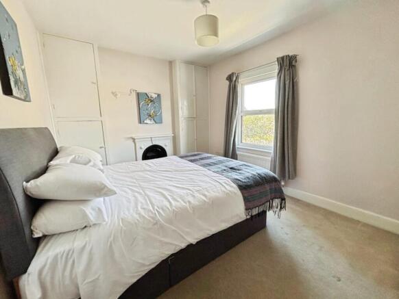 2 bed Cottage for sale Image 8