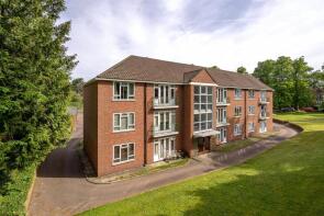 Flat 15, Harlow Court, Wray Common Road, Reigate RH2 0RJ
