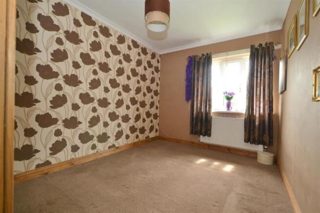 bedroom 3.jpg