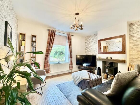 3 bed Terraced for sale Image 10