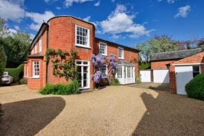 6, Windsor Road, Chobham, Woking GU24 8NA