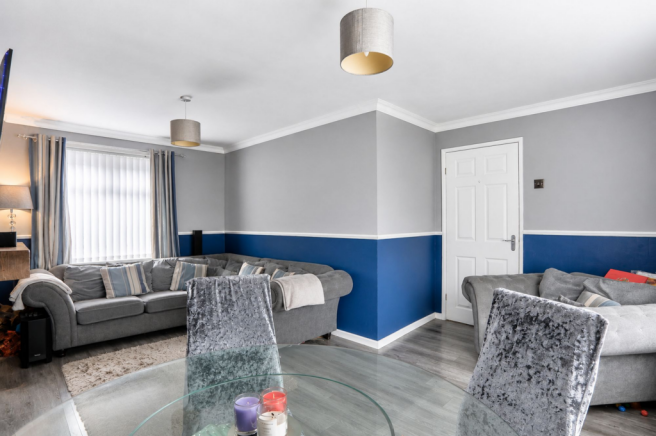 3 bed Terraced for sale Image 8