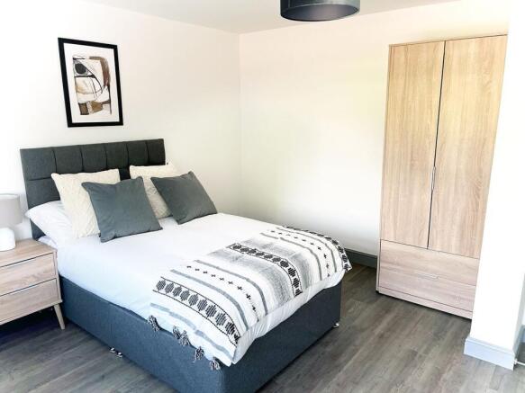1 bed Flat Share to rent Image 4