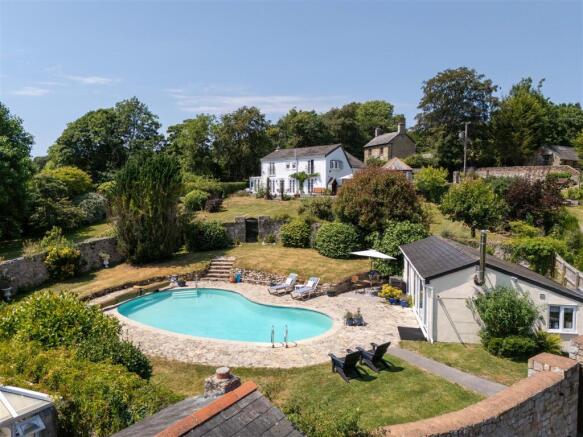 Parry Pool House-131.jpg
