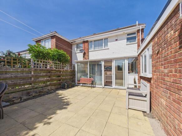3 bed Semi-Detached for sale Image 12