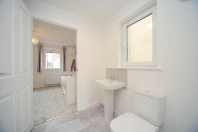 Jack & Jill En-suite